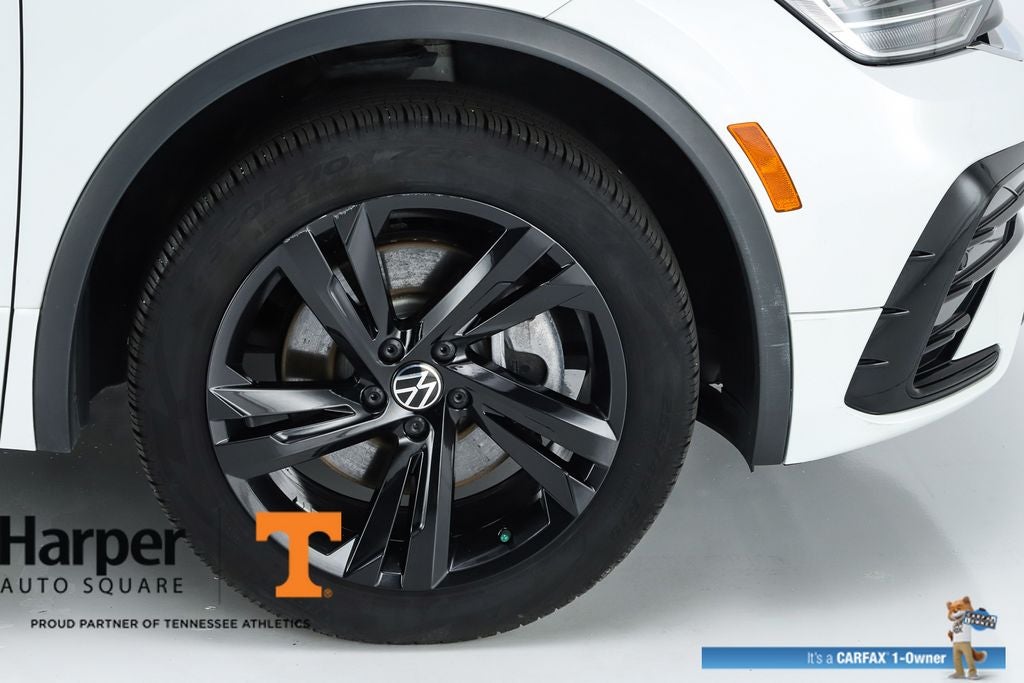 2024 Volkswagen Tiguan 2.0T SE R-Line Black