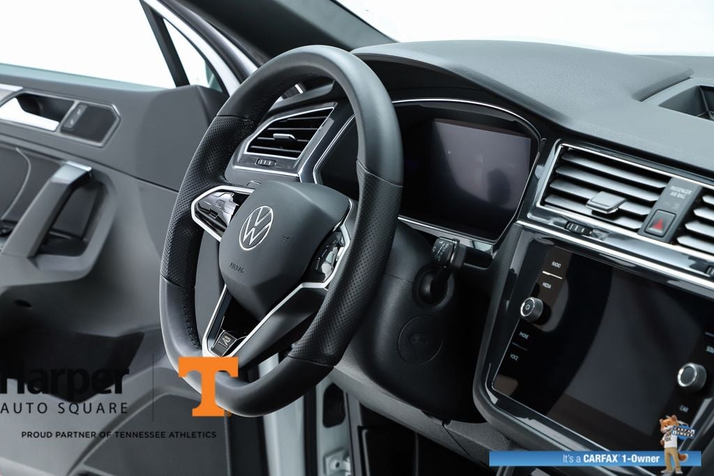 2023 Volkswagen Tiguan 2.0T SE R-Line Black