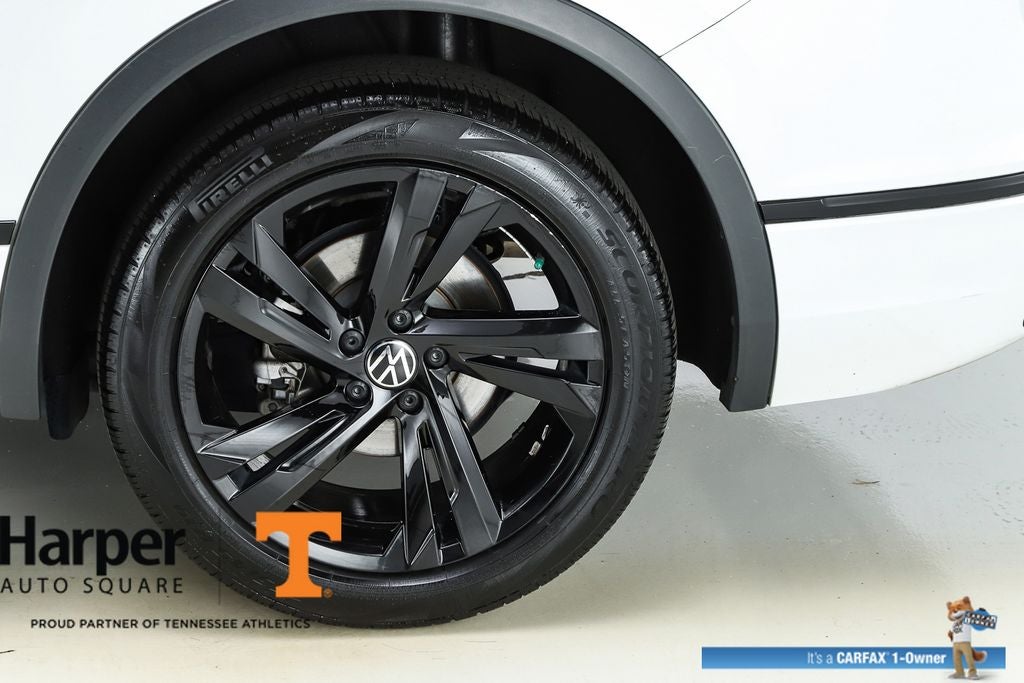 2024 Volkswagen Tiguan 2.0T SE R-Line Black