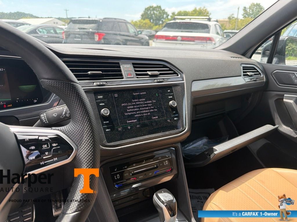 2024 Volkswagen Tiguan 2.0T SE R-Line Black
