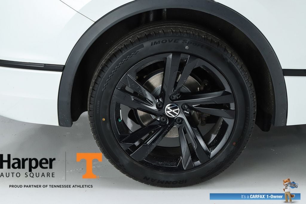 2024 Volkswagen Tiguan 2.0T SE R-Line Black