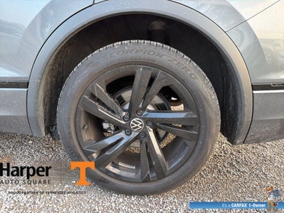 2024 Volkswagen Tiguan 2.0T SE R-Line Black