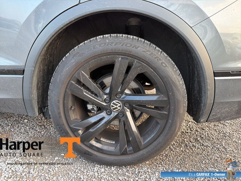 2024 Volkswagen Tiguan 2.0T SE R-Line Black