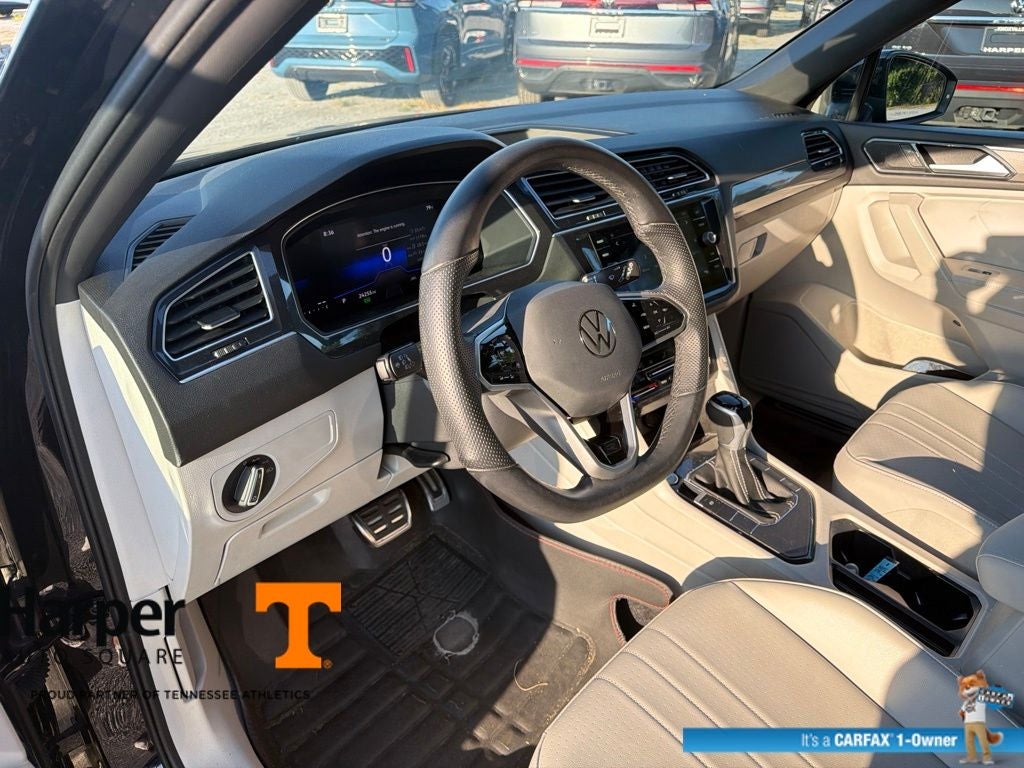 2024 Volkswagen Tiguan 2.0T SE R-Line Black