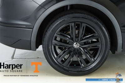 2022 Volkswagen Tiguan 2.0T SE R-Line Black