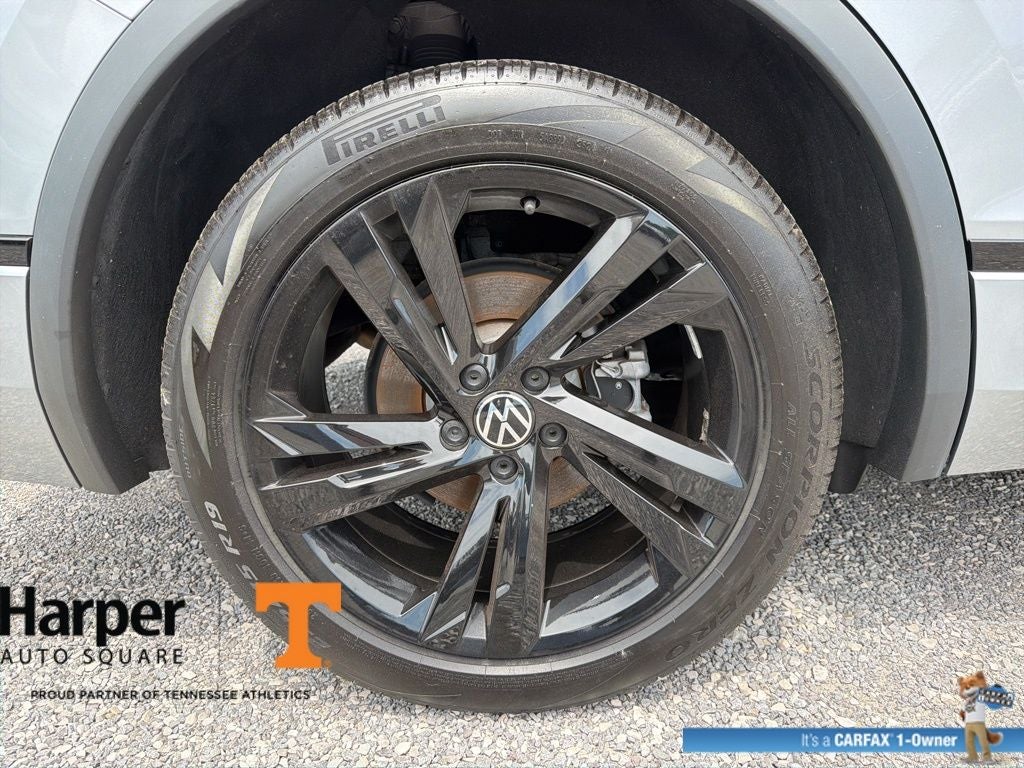 2023 Volkswagen Tiguan 2.0T SE R-Line Black