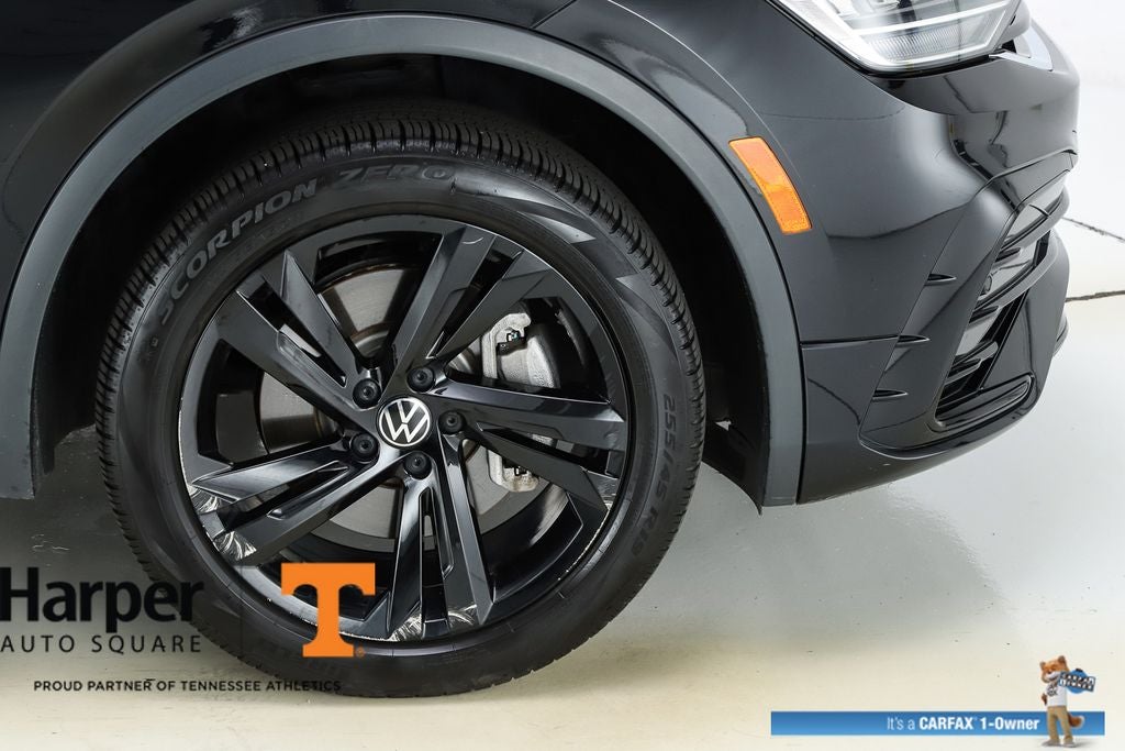 2023 Volkswagen Tiguan 2.0T SE R-Line Black