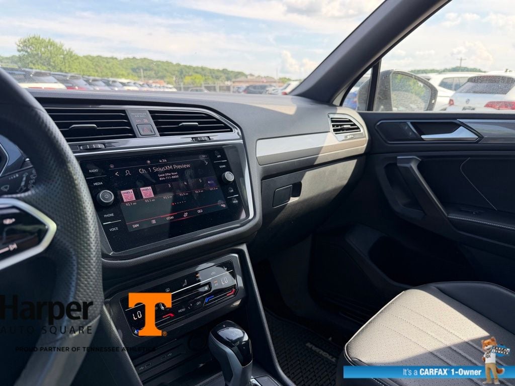 2024 Volkswagen Tiguan 2.0T SE R-Line Black