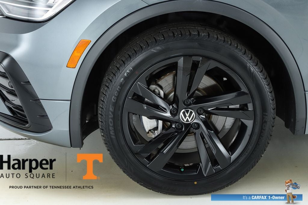 2024 Volkswagen Tiguan 2.0T SE R-Line Black