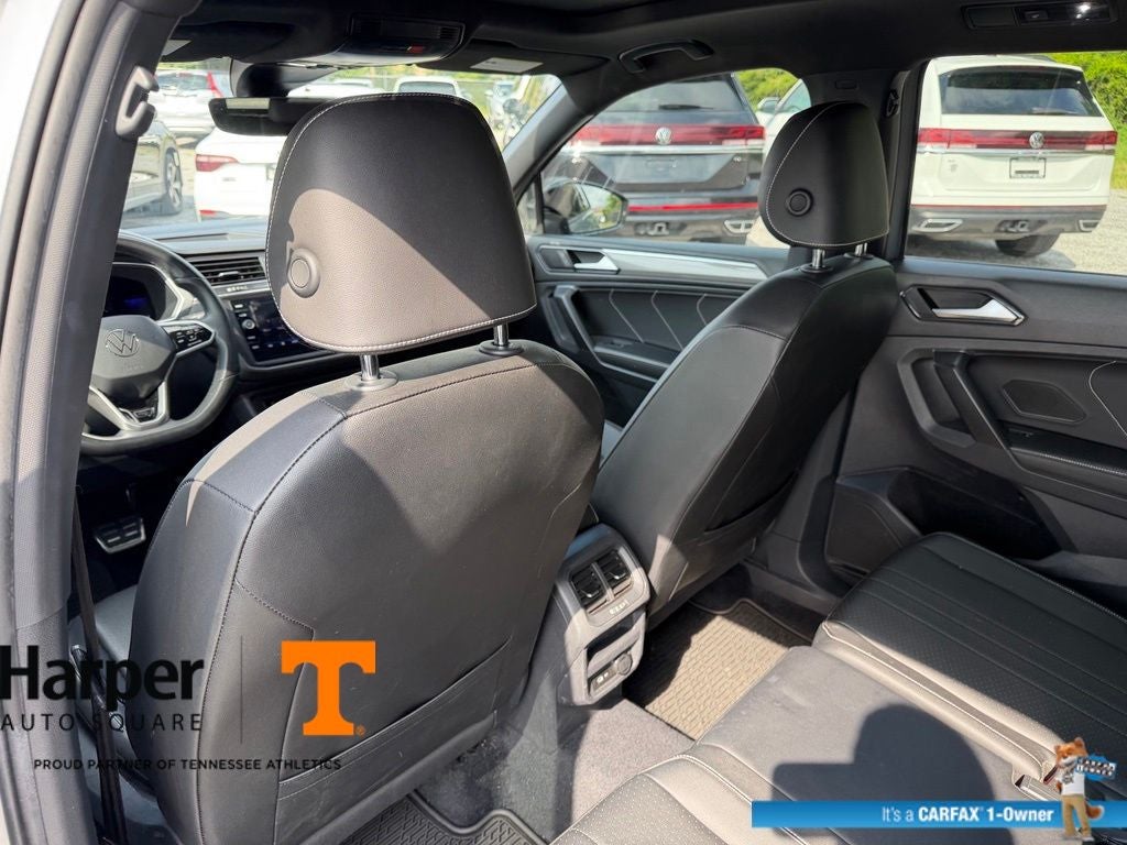 2022 Volkswagen Tiguan 2.0T SE R-Line Black