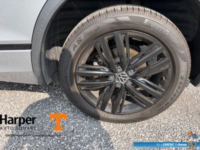 2022 Volkswagen Tiguan 2.0T SE R-Line Black
