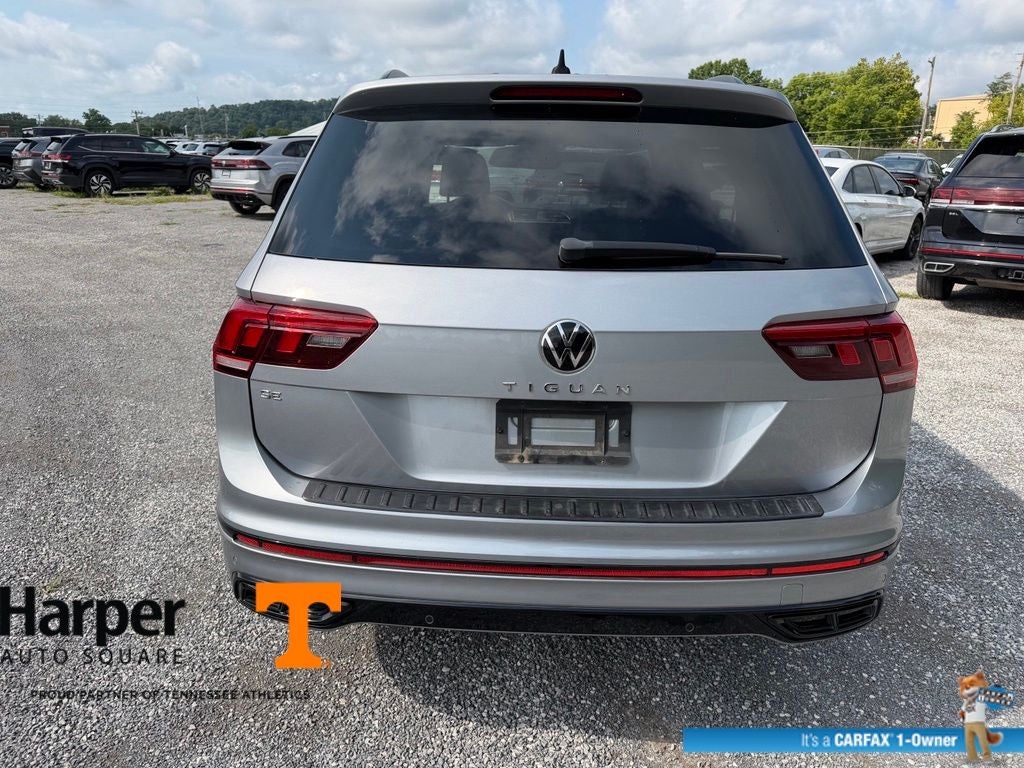2022 Volkswagen Tiguan 2.0T SE R-Line Black