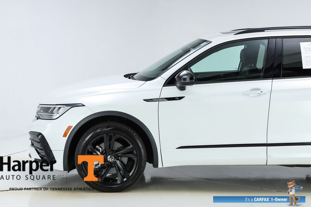 2024 Volkswagen Tiguan 2.0T SE R-Line Black