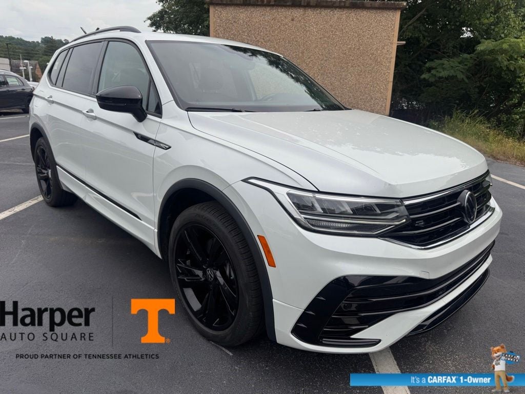 2024 Volkswagen Tiguan 2.0T SE R-Line Black
