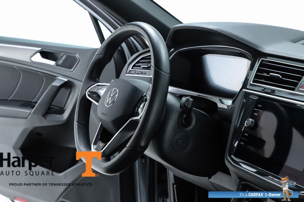 2024 Volkswagen Tiguan 2.0T SE R-Line Black