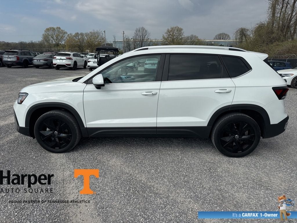 2025 Volkswagen Taos 1.5T SE