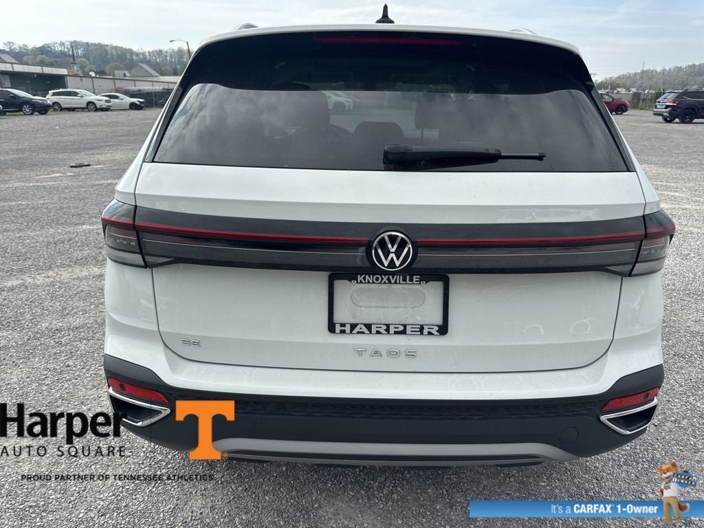 2025 Volkswagen Taos 1.5T SE