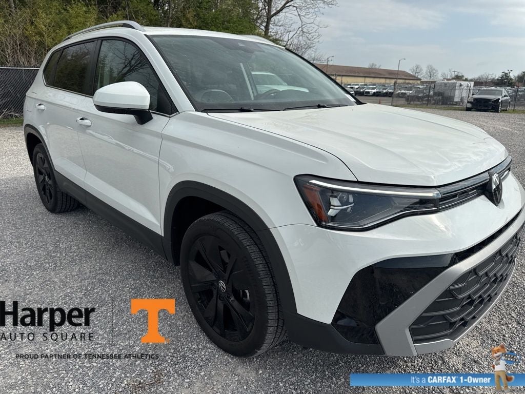 2025 Volkswagen Taos 1.5T SE