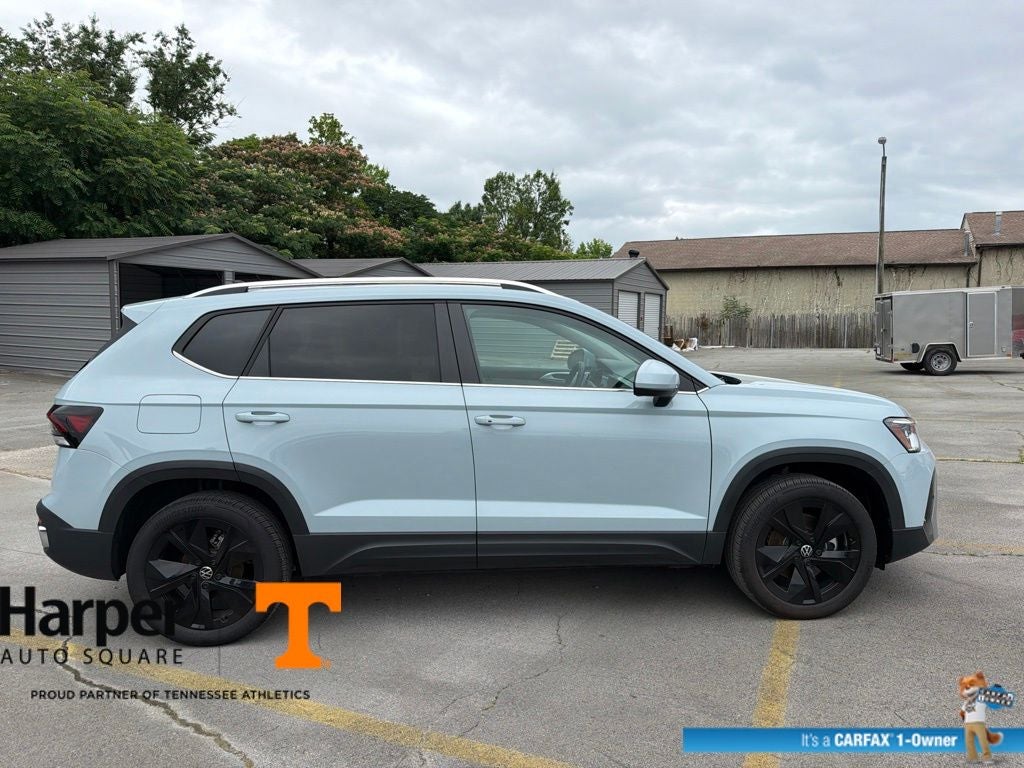 2025 Volkswagen Taos 1.5T SE