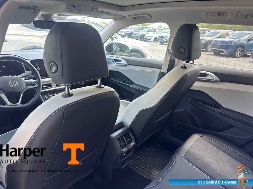 2025 Volkswagen Taos 1.5T SE