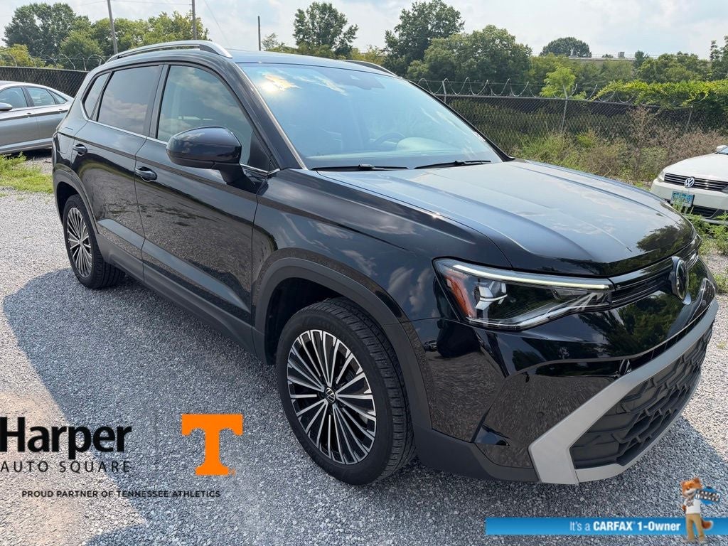 2025 Volkswagen Taos 1.5T SE