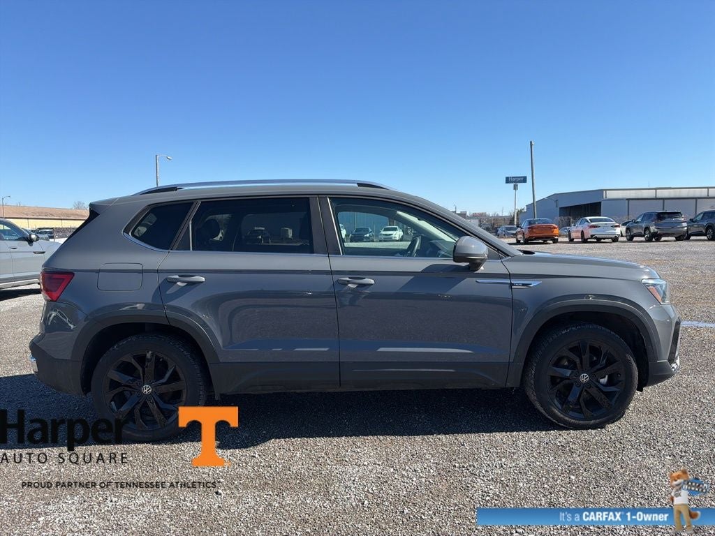 2023 Volkswagen Taos 1.5T SE