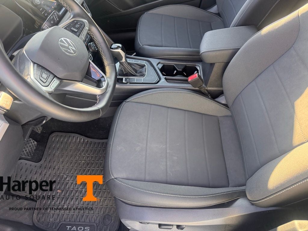 2024 Volkswagen Taos 1.5T SE