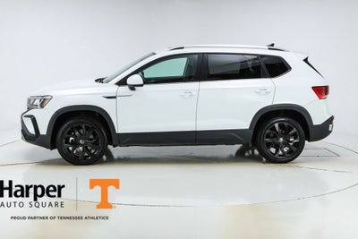 2024 Volkswagen Taos 1.5T SE