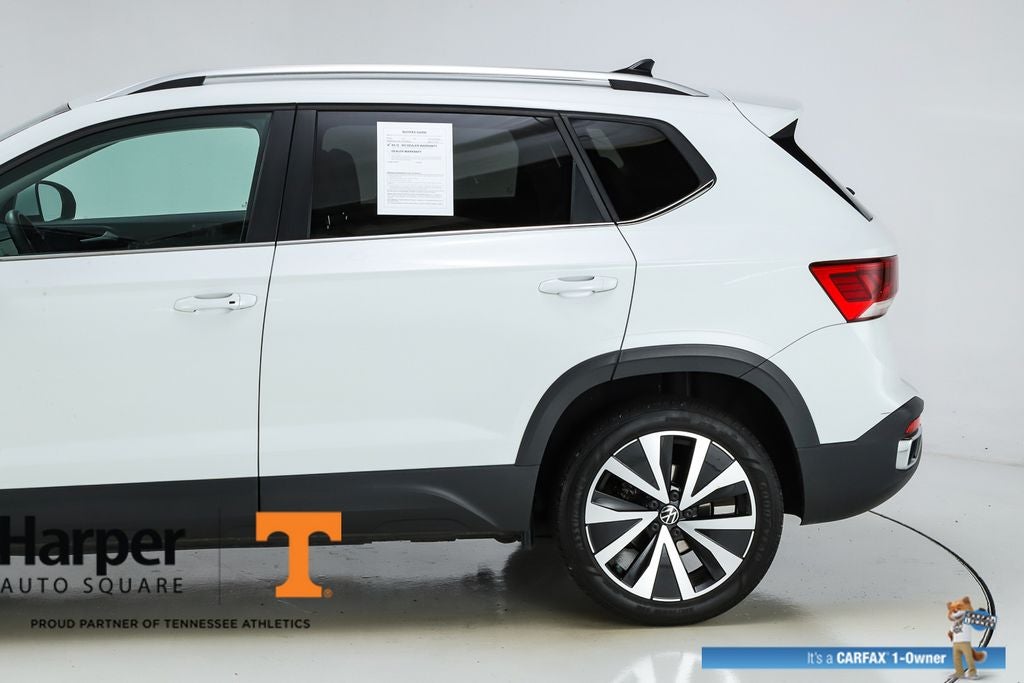 2024 Volkswagen Taos 1.5T SE