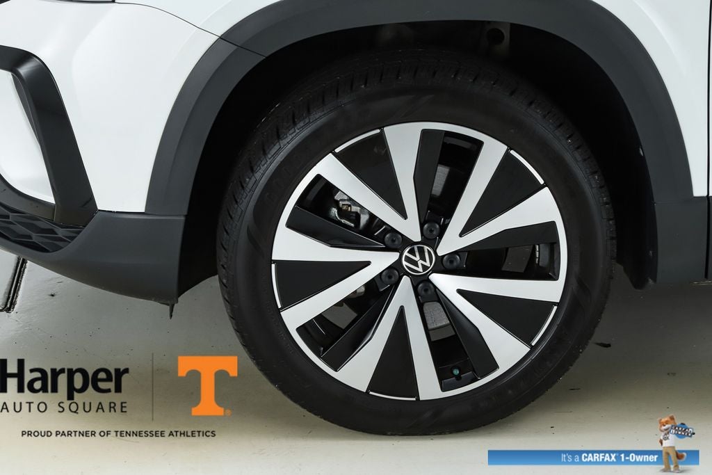 2024 Volkswagen Taos 1.5T SE