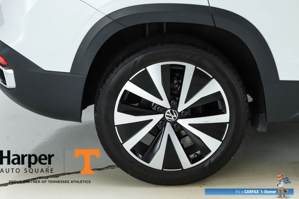 2024 Volkswagen Taos 1.5T SE