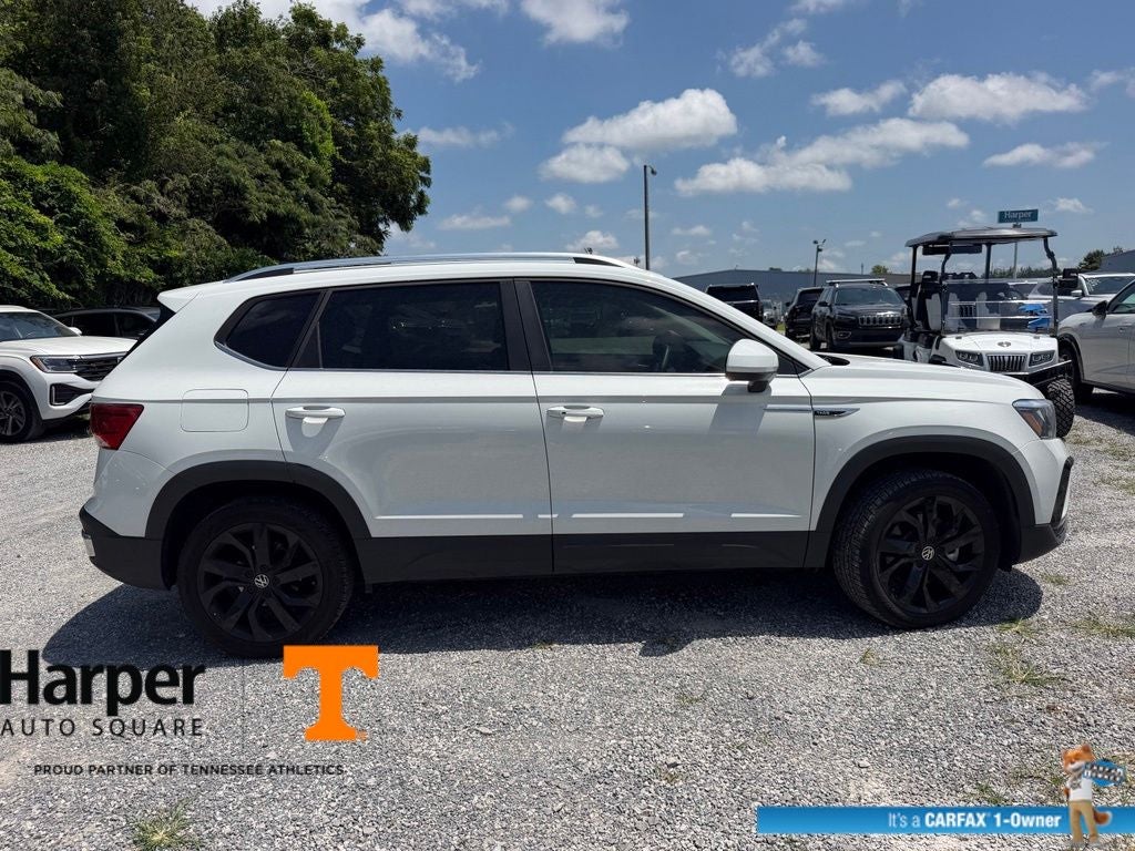 2023 Volkswagen Taos 1.5T SE