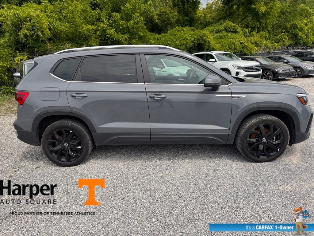 2023 Volkswagen Taos 1.5T SE