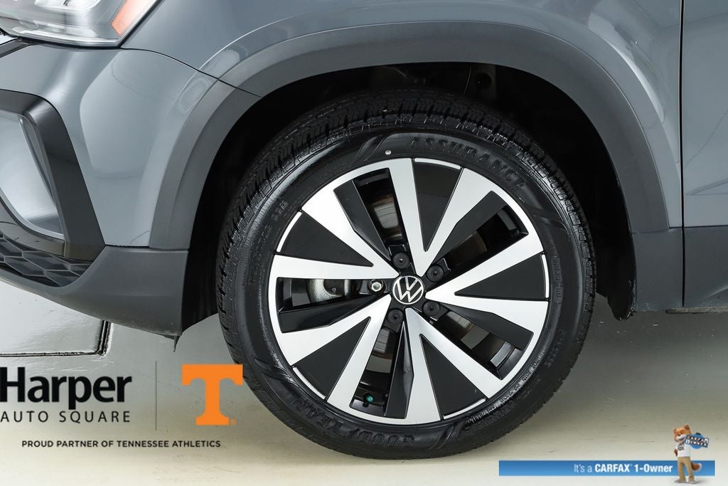 2023 Volkswagen Taos 1.5T SE