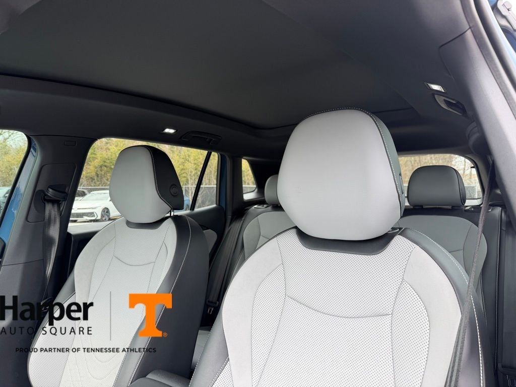 2025 Volkswagen Tiguan 2.0T SE R-Line Black