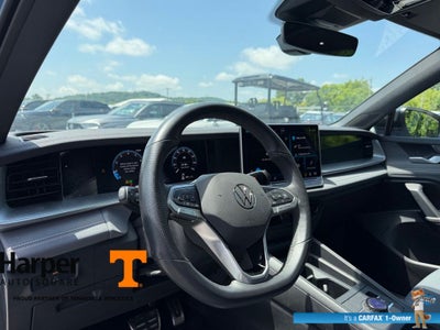 2025 Volkswagen Tiguan 2.0T SE R-Line Black