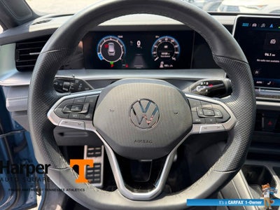 2025 Volkswagen Tiguan 2.0T SE R-Line Black
