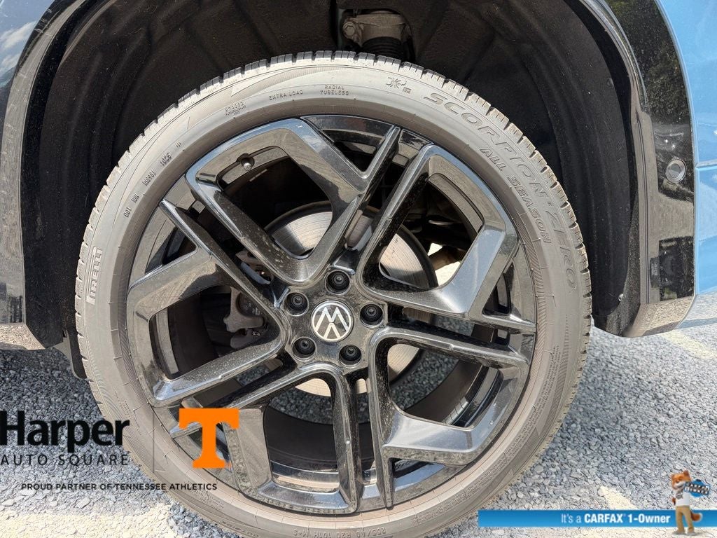 2025 Volkswagen Tiguan 2.0T SE R-Line Black