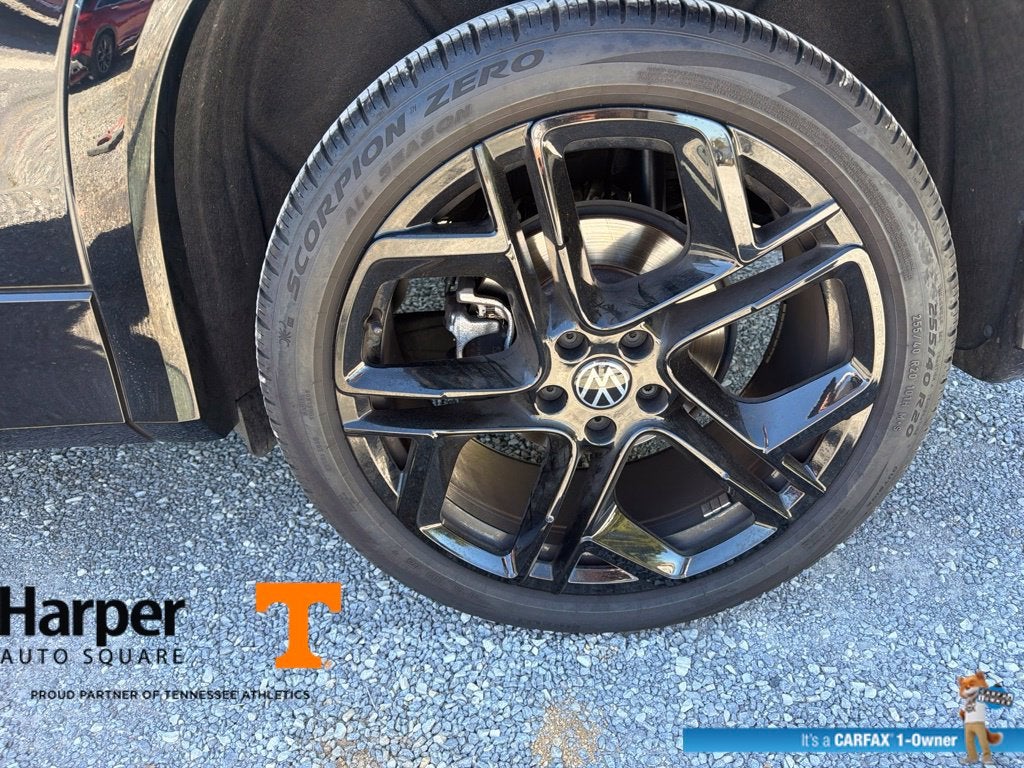 2025 Volkswagen Tiguan 2.0T SE R-Line Black
