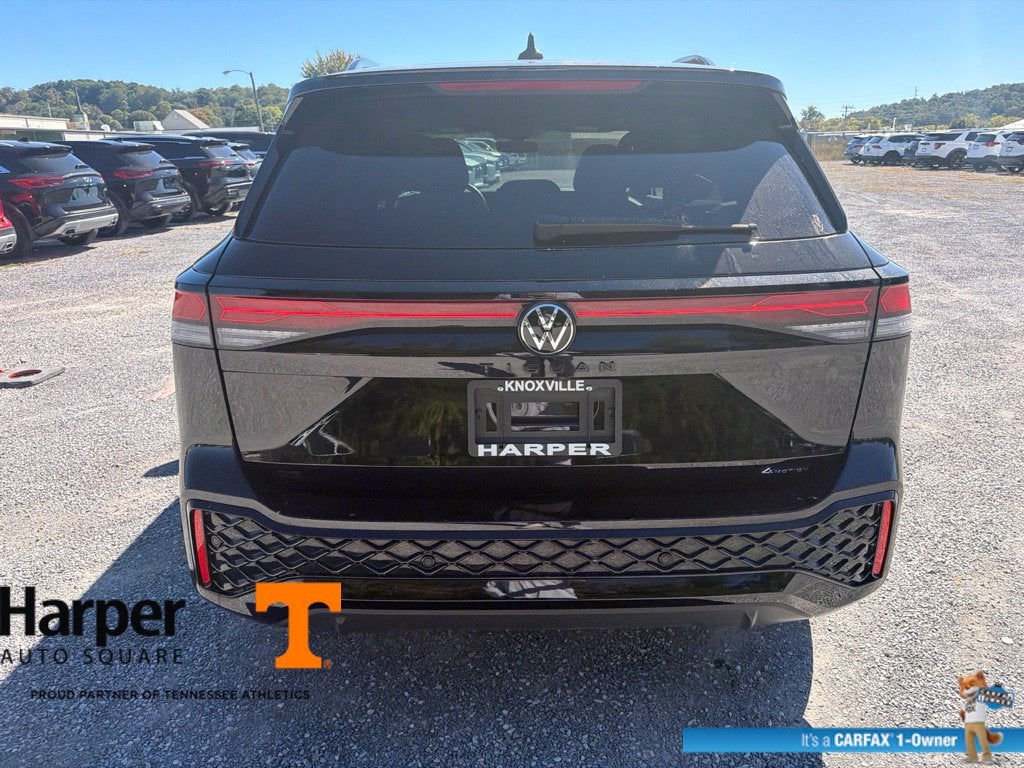 2025 Volkswagen Tiguan 2.0T SE R-Line Black