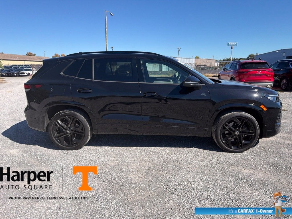 2025 Volkswagen Tiguan 2.0T SE R-Line Black