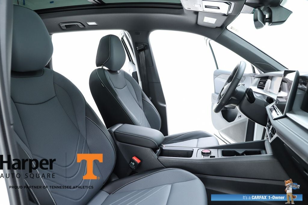 2025 Volkswagen Tiguan 2.0T SE R-Line Black