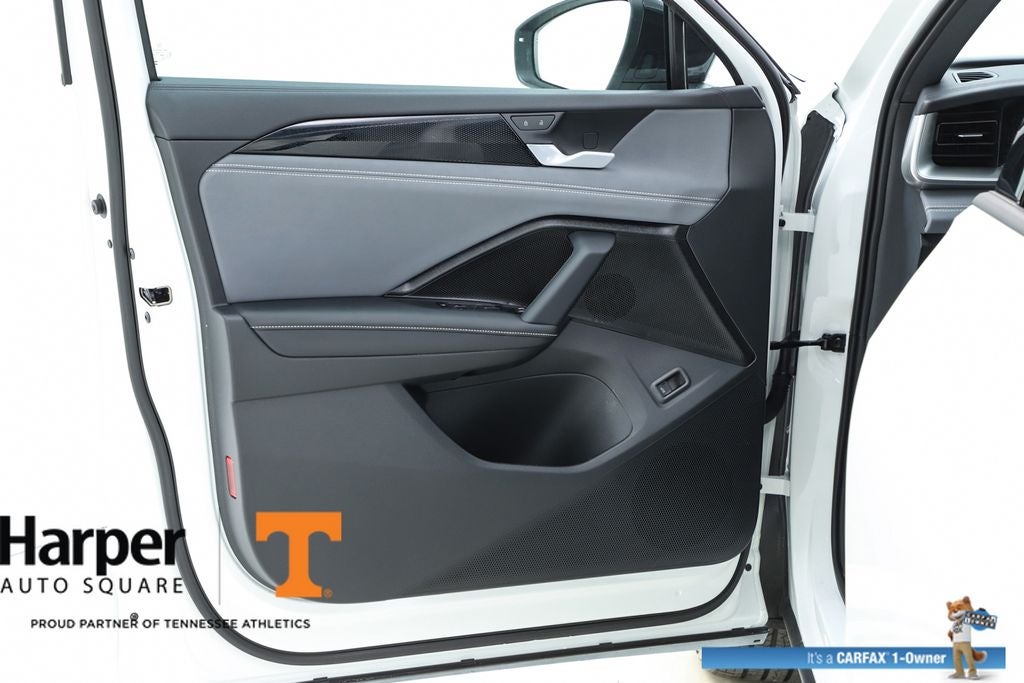 2025 Volkswagen Tiguan 2.0T SE R-Line Black