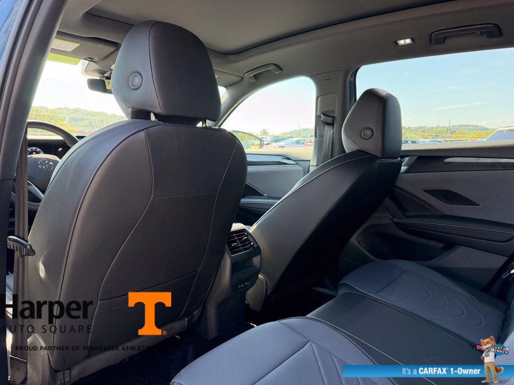 2025 Volkswagen Tiguan 2.0T SE R-Line Black