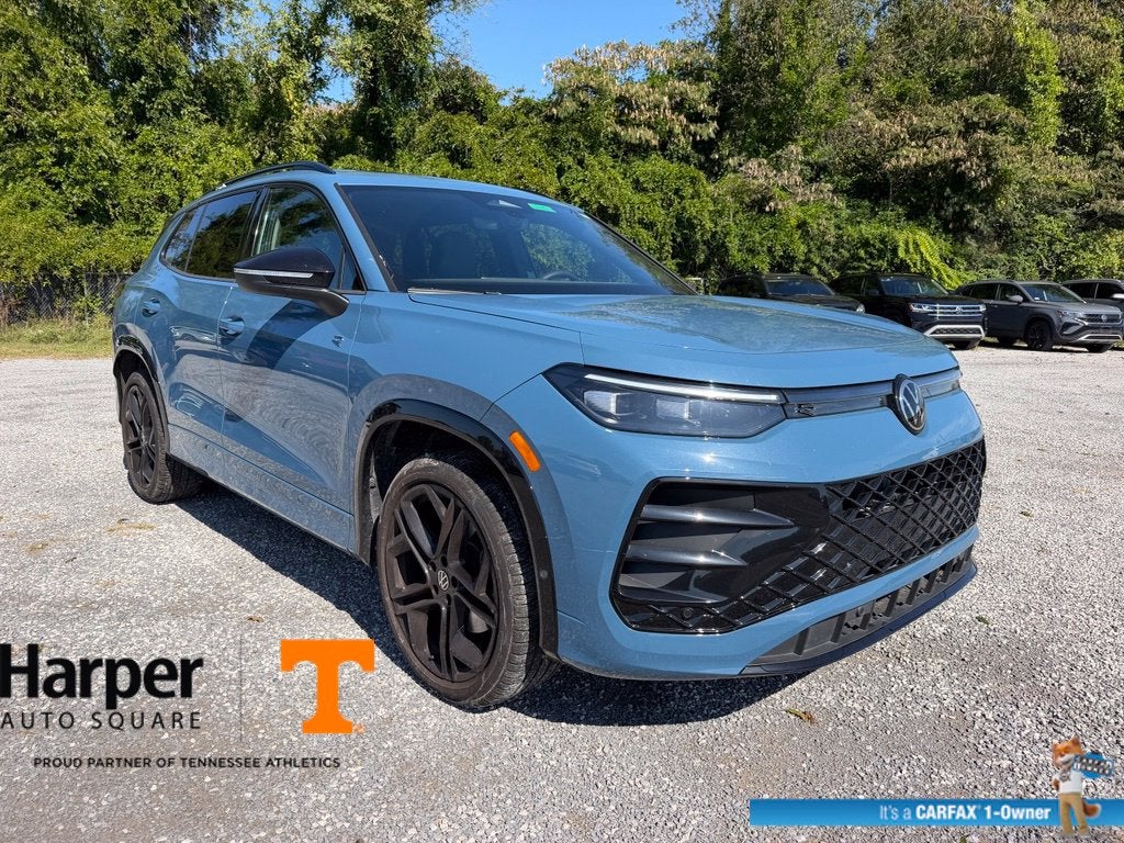 2025 Volkswagen Tiguan 2.0T SE R-Line Black