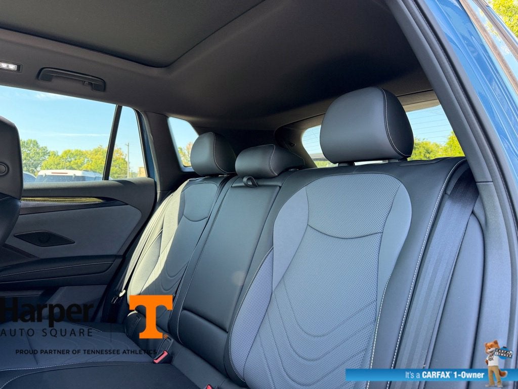 2025 Volkswagen Tiguan 2.0T SE R-Line Black