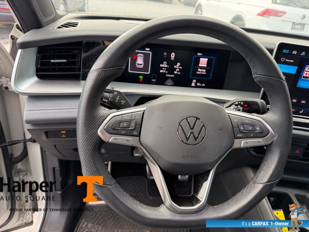 2025 Volkswagen Tiguan 2.0T SE R-Line Black