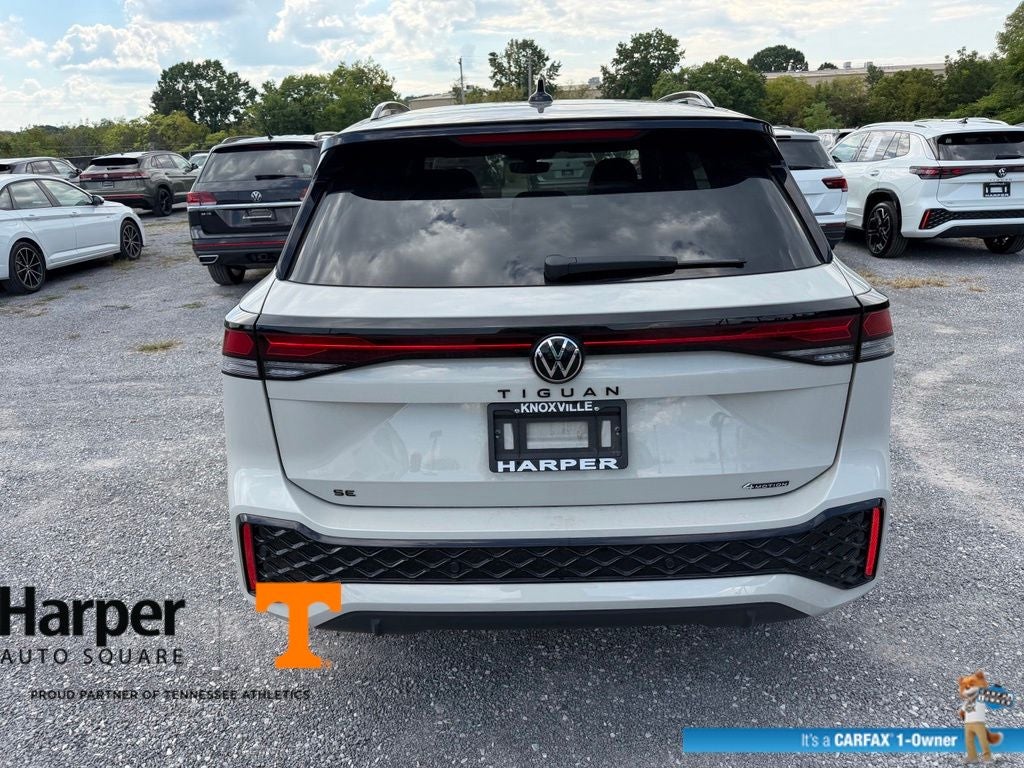 2025 Volkswagen Tiguan 2.0T SE R-Line Black