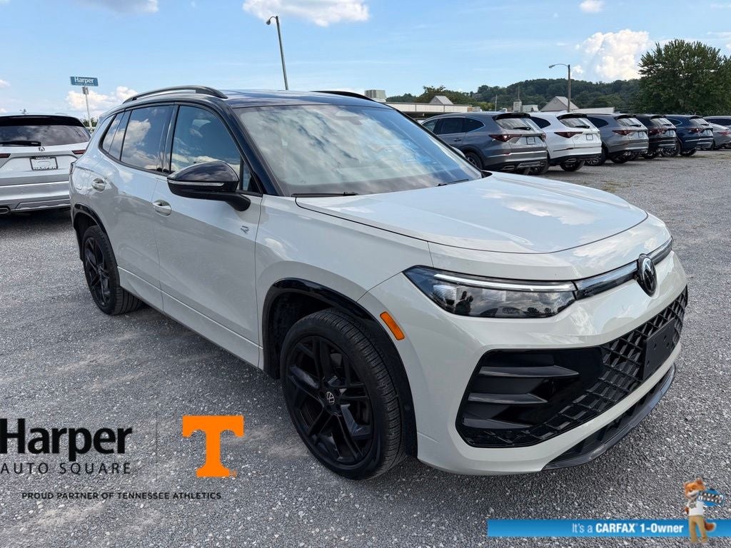 2025 Volkswagen Tiguan 2.0T SE R-Line Black