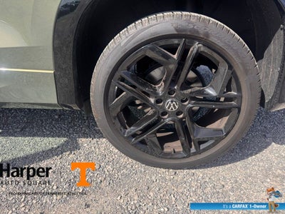 2025 Volkswagen Tiguan 2.0T SE R-Line Black